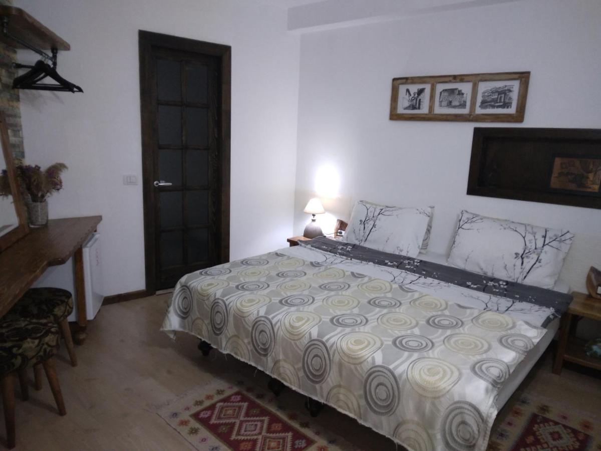 Hotel Omer Берат Екстер'єр фото