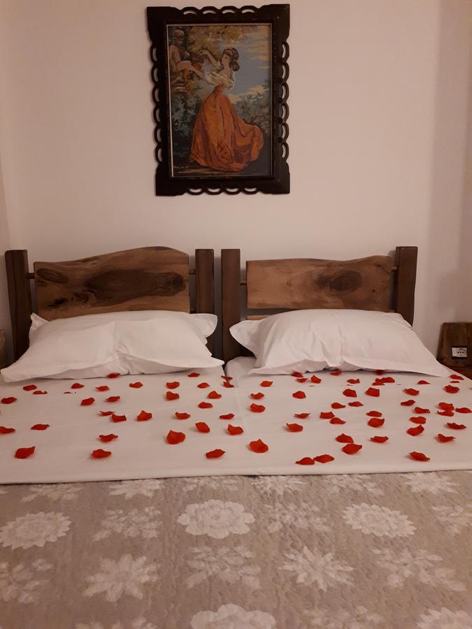 Hotel Omer Берат Екстер'єр фото