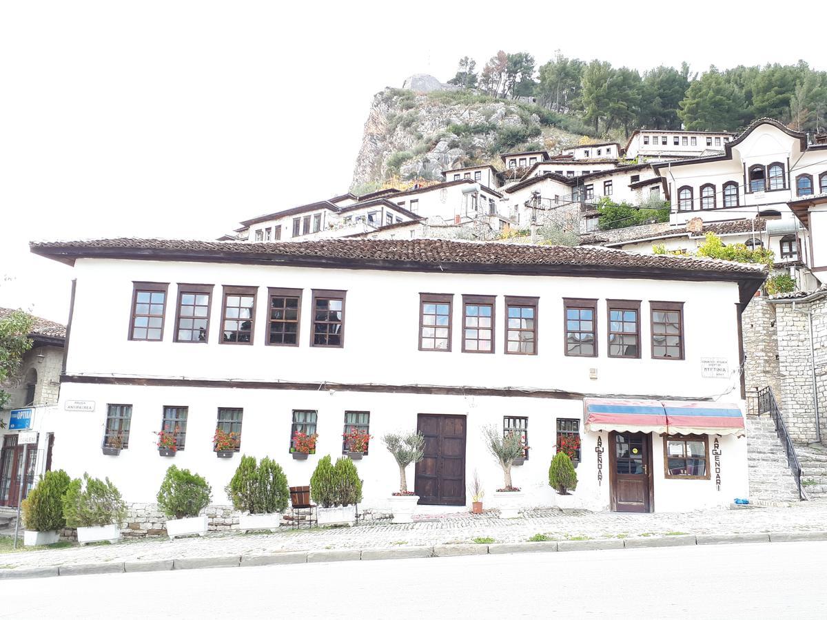 Hotel Omer Берат Екстер'єр фото